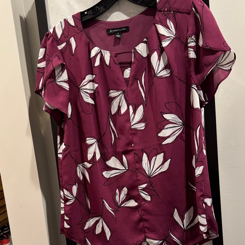 41 Hawthorn Plum and White Leaf Print Blouse